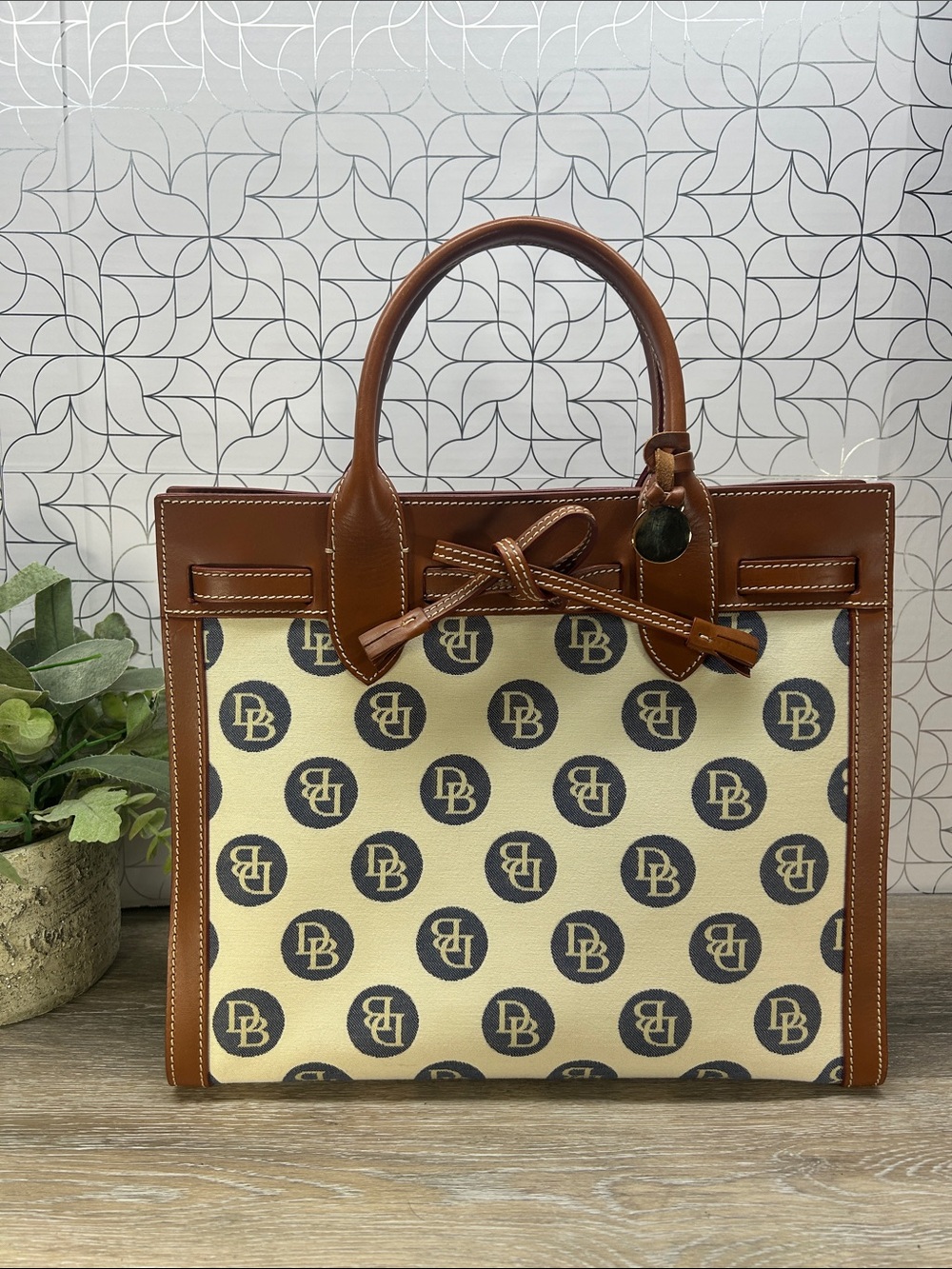 Dooney & Bourke Alto tote bag *made in Italy
